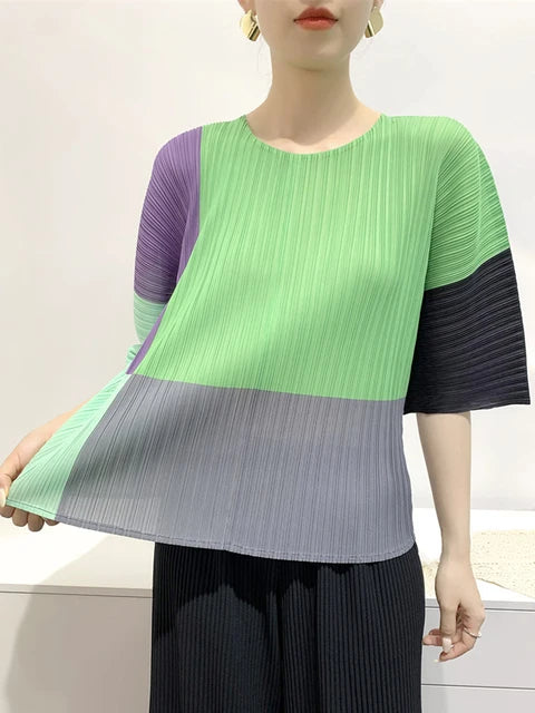 Contrast Color T-shirt For Women Round Neck Half Sleeves Thin Casual Tops Fashion Clothing